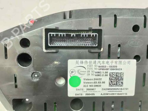 Used Instrument cluster Instrument cluster 35739704 35739704