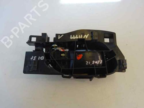 Used Front left interior door handle PEUGEOT 208 I (CA_, CC_) 1.4 HDi (68 hp) 3213433