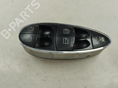 Venstre fortil elrude kontakt MERCEDES-BENZ E-CLASS (W211) E 220 CDI (211.006) (150 hp) 17714254