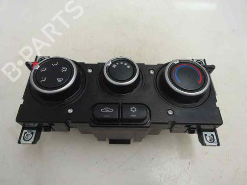 Used Climate control Climate control 10159480 10159480