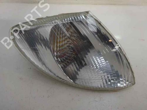 Used Right front indicator Right front indicator 6825708 6825708