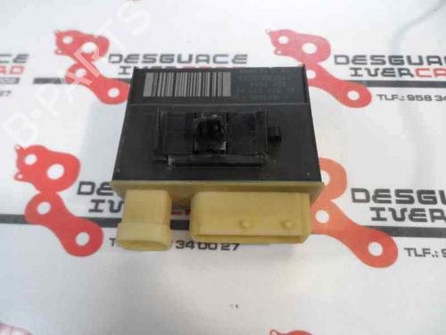 Used Fuse box Fuse box 1226643 1226643