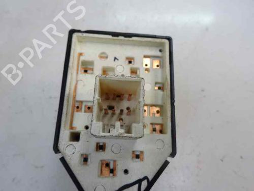 Speilbryter HYUNDAI TUCSON (JM) 2.0 All-wheel Drive (141 hp) 9500179