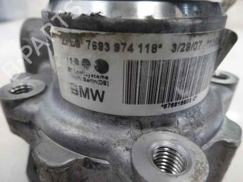 Used Steering pump Steering pump 6038327 6038327