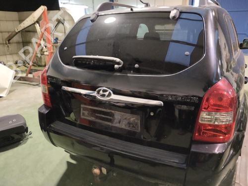 Left headlight HYUNDAI TUCSON (JM) 2.0 CRDi | BP11957344C28 