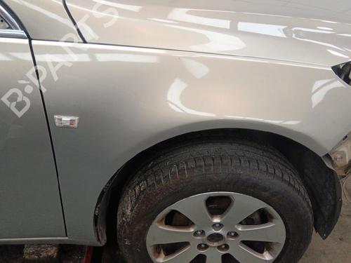 Used Right front fenders Right front fenders OPEL INSIGNIA A (G09) 2.0 CDTI (68) (131 hp) 35743734 35743734