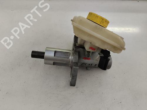 Used Brake master cylinder AUDI A4 B7 (8EC) 2.0 TDI 16V (140 hp) 13518651