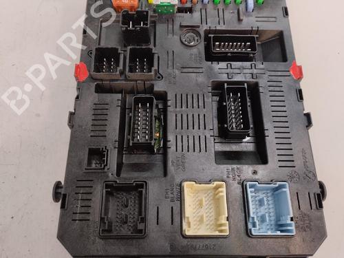 Used Fuse box CITROËN C4 Coupe (LA_) [2004-2013]  16247914