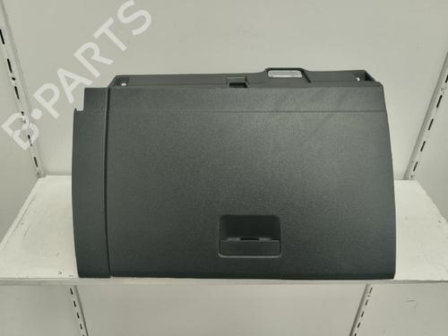 Used Glove box Glove box SEAT ARONA (KJ7, KJP) 1.6 TDI (95 hp) 13625366 13625366