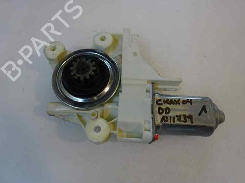 Used Right front window motor Right front window motor 1368228 1368228