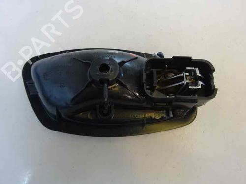 Used Front left interior door handle Front left interior door handle 3213268 3213268