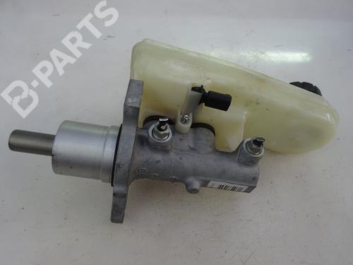 Used Brake master cylinder MITSUBISHI COLT VI (Z3_A, Z2_A) 1.3 (Z21A) (95 hp) 10509196