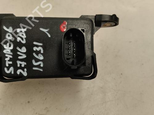 Used Electronic sensor JAGUAR S-TYPE II (X200) 2.7 D (207 hp) 15401874