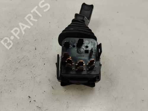 Used Steering column stalk OPEL VECTRA B Hatchback (J96) [1995-2003]  27609004