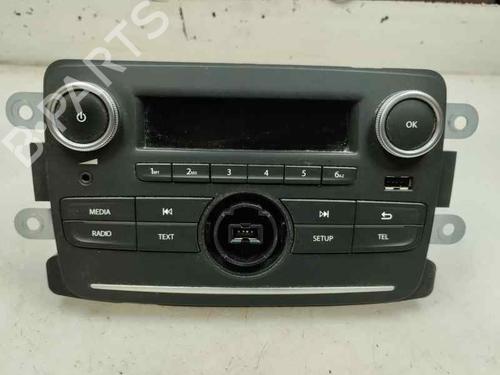 Used Radio Radio DACIA DOKKER MPV (KE_) 1.5 Blue dCi 95 (KEJL) (95 hp) 21271696 21271696