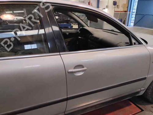 Used Right front door VW PASSAT B5.5 (3B3) [2000-2005]  23430903