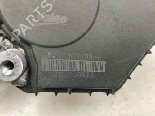 Used Throttle body RENAULT SCÉNIC II (JM0/1_) [2003-2010]  23531202