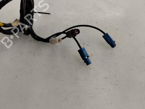 Used Antenna/Base DACIA SANDERO II [2012-2025]  15606516