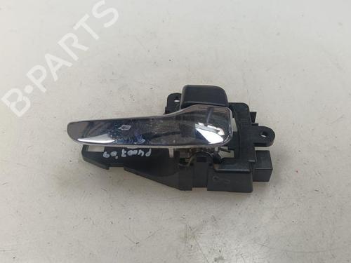 Used Rear right interior door handle Rear right interior door handle 39092023 39092023