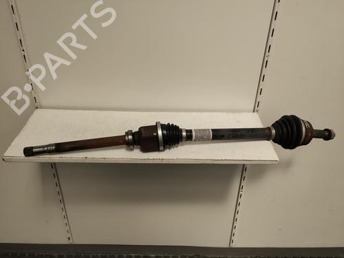 Used Right front driveshaft PEUGEOT 308 II (LB_, LP_, LW_, LH_, L3_) [2013-2021]  17547196