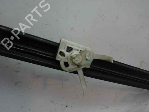 Elevador vidro frente direito ALFA ROMEO 147 (937_) 1.9 JTD (937.AXD1A, 937.BXD1A, 937.AXV1A, 937.BXB1A,... (115 hp) 7403246