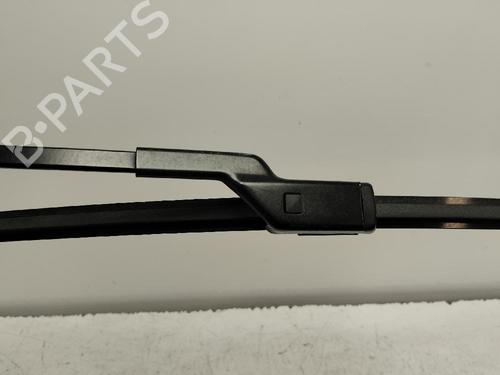 Used Front windshield wiper arm VW PASSAT B6 (3C2) 2.0 TDI 16V (140 hp) 17707545