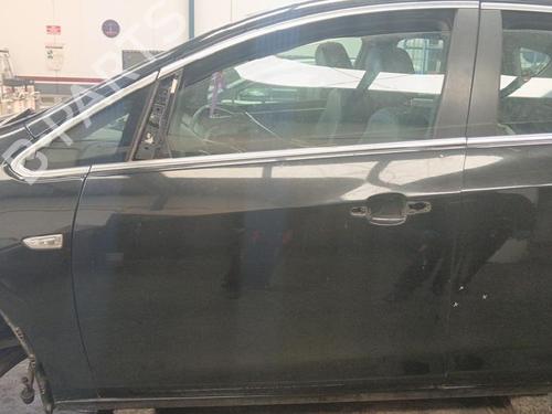 Used Left front door Left front door OPEL ASTRA J (P10) 1.6 (68) (115 hp) 40279032 40279032