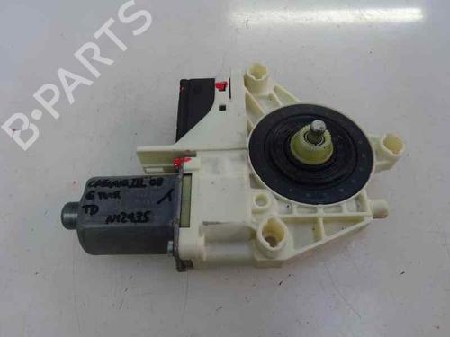 Motore alzacristalli posteriore destro RENAULT LAGUNA III Grandtour (KT0/1) 2.0 dCi (KT01, KT08, KT09, KT0K, KT12, KT1D, KT1W) (150 hp) 4025994