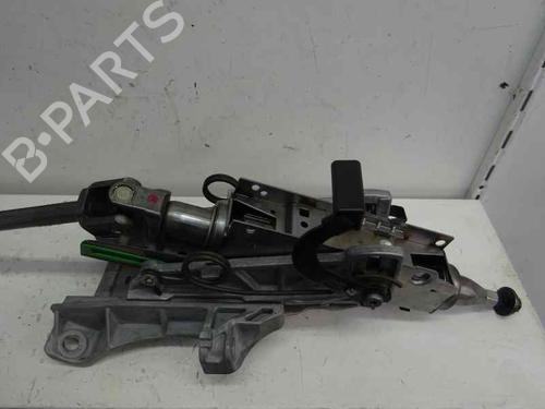 Used Steering column Steering column 4473819 4473819
