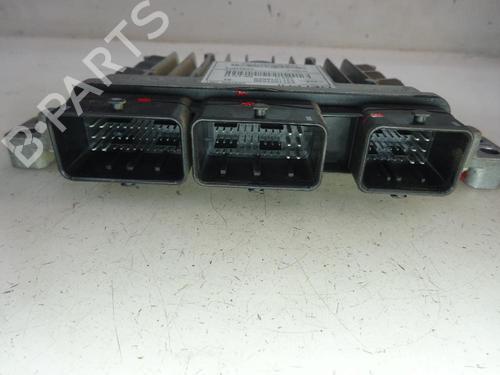 Used Engine control unit (ECU) Engine control unit (ECU) 10744997 10744997