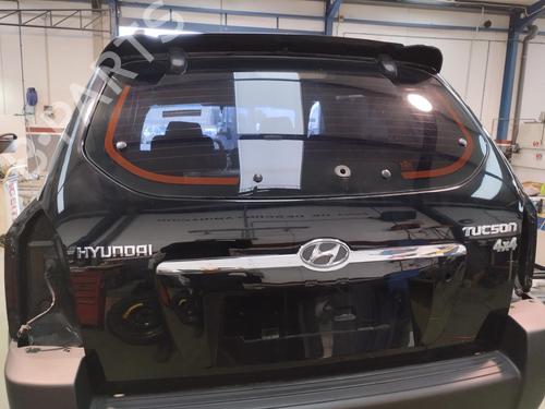 Used Tailgate HYUNDAI TUCSON (JM) 2.0 All-wheel Drive (141 hp) 17156387