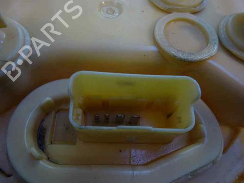 Used Fuel pump Fuel pump 7118233 7118233
