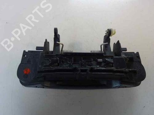 Used Front right exterior door handle AUDI A4 B7 (8EC) 2.0 TDI 16V (140 hp) 2590796