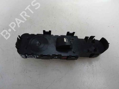 Used Right front window switch Right front window switch 7118194 7118194