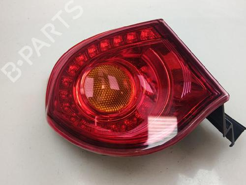 left-taillight-alfa-romeo-giulietta-940_-2010-2011-2012-2013-2014-2015-2016-2017-2018-2019-2020-35745660 main image