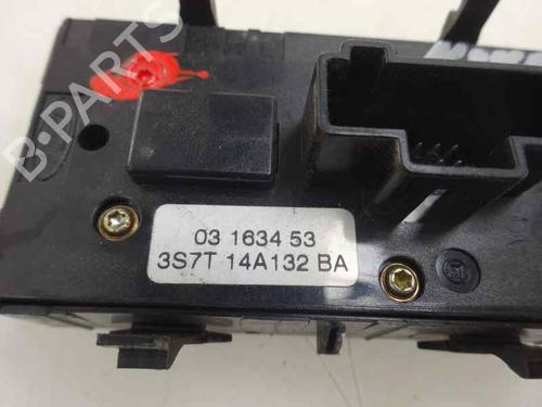 Used Left front window switch FORD MONDEO III Saloon (B4Y) 2.0 TDCi (130 hp) 3436103