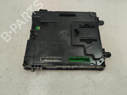 Used Fuse box Fuse box 38060440 38060440