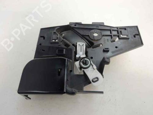 Used Rear left interior door handle Rear left interior door handle 9236217 9236217