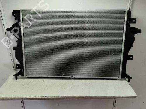 Used Water radiator Water radiator KIA NIRO I (DE) 1.6 GDI Plug-in Hybrid (141 hp) 35739836 35739836