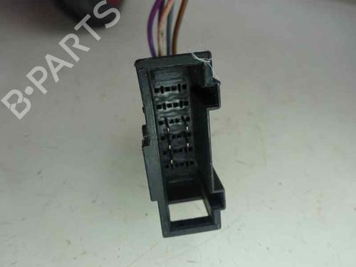 Bakspejl venstre VW POLO (6N2) [1999-2001]  7761558