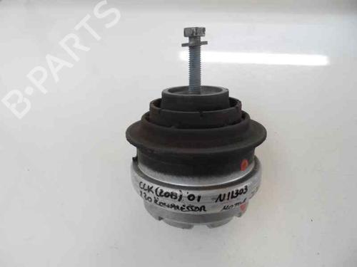 Used Engine mount MERCEDES-BENZ CLK (C208) CLK 230 Kompressor (208.348) (197 hp) 8797003