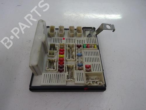 Used Fuse box Fuse box RENAULT MEGANE II Coupé-Cabriolet (EM0/1_) 1.9 dCi (131 hp) 11174599 11174599