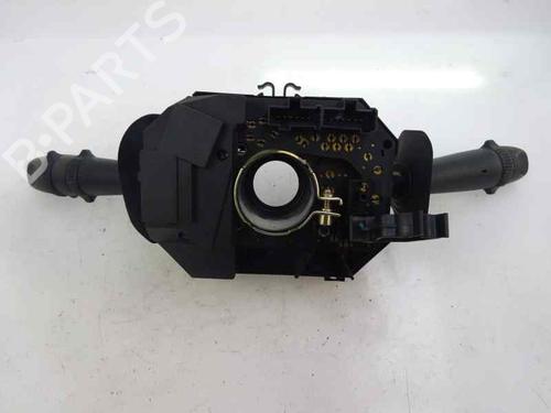 Used Switch Switch ALFA ROMEO 147 (937_) 1.9 JTD (937.AXF1A, 937.BXF1A) (101 hp) 8079582 8079582