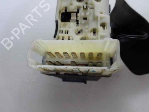 Used Steering column stalk RENAULT CLIO II (BB_, CB_) 1.2 16V (BB05, BB0W, BB11, BB27, BB2T, BB2U, BB2V, CB05,... (75 hp) 1865787
