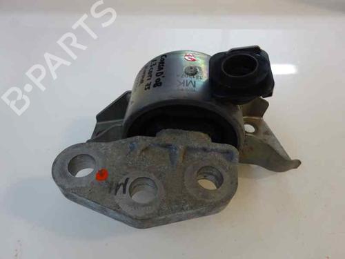 Used Engine mount Engine mount 8796774 8796774
