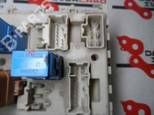 Fuse box NISSAN PRIMERA Hatchback (P12)  | BP587444E1 