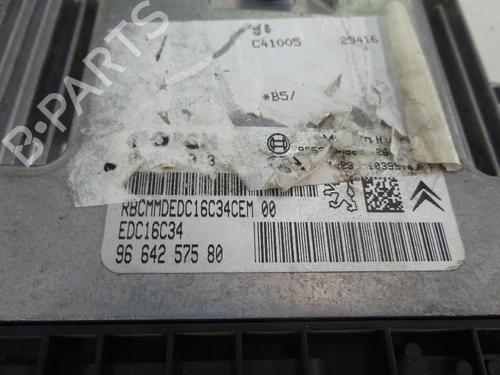 Used Engine control unit (ECU) CITROËN C4 I (LC_) 1.6 HDi (90 hp) 10496625
