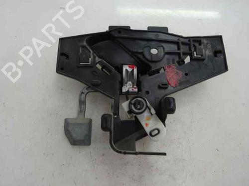 Used Rear left interior door handle Rear left interior door handle 7234098 7234098