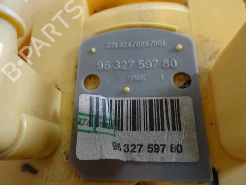 Used Fuel pump Fuel pump 1624153 1624153