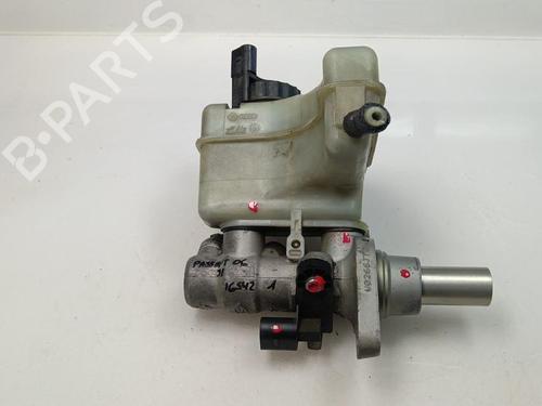 Used Brake master cylinder Brake master cylinder 37258127 37258127